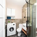 Kawalerka - Grand Wola Apartament Warszawa